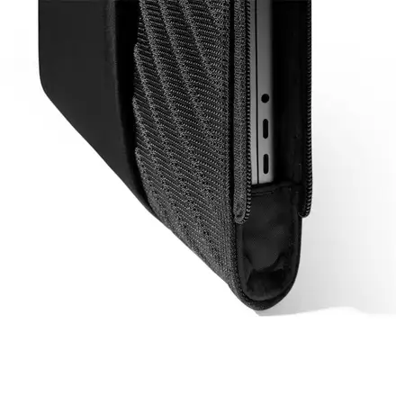 Tomtoc Voyage Sleeve pro MacBook Pro 14" - Black
