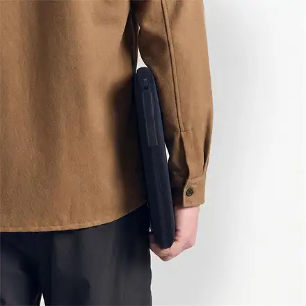 Pipetto pouzdro Classic Fit Sleeve pro Macbook Neo - Dark Blue
