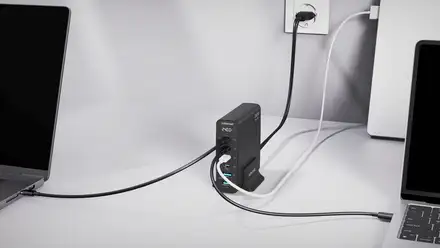 Cubenest S6D0 PD 3.1 GaN Adaptér 240W - černá