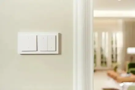 Aqara Smart Home Zigbee a Thread vypínač s relé H2 EU