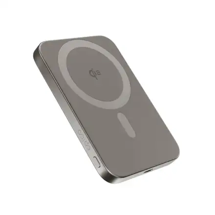 iStores by Epico UltraPack EM51 Qi2 5000 Slim Mag+ Powerbanka - titanová