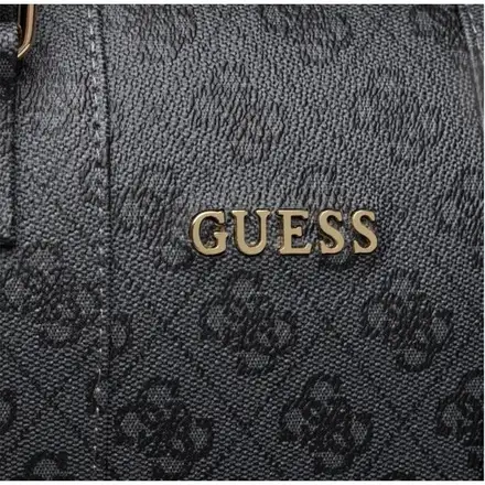 Guess PU 4G Metal Logo Brašna na MacBook 15/16" šedá