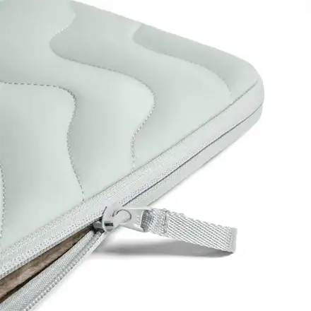 Tomtoc Terra Sleeve pro MacBook Air 13" (M2-M5)/Pro 13" - Lakeshore