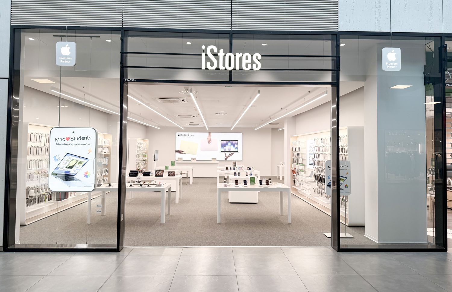 iStores Ostrava | Forum Nová Karolina