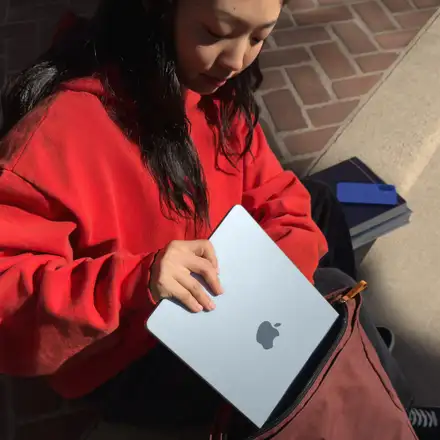 MacBook Air 13"Apple M4 10core CPU 10core GPU 16GB 512GB Blankytně modrý CZ