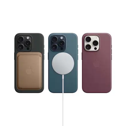iPhone 15 Pro Max 256 GB Černý titan *Třída A*