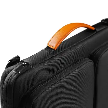 Tomtoc Messenger - 16" MacBook Pro (2019,2021)/MacBook Air 15" - Černá