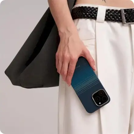 Pitaka kryt Ultra-Slim Case pro iPhone 16 Pro Max - Moonrise