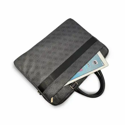 Guess PU 4G Metal Logo Brašna na MacBook 16" černá