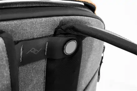 Peak Design Everyday Backpack 20L v2 - Charcoal