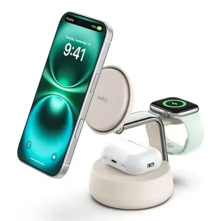 Belkin UltraCharge Pro 3-in-1 Magnetic Charging Dock with Qi2 25W - Sand