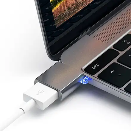 Satechi adaptér USB-C to USB 3.0-Space Gray Aluminium
